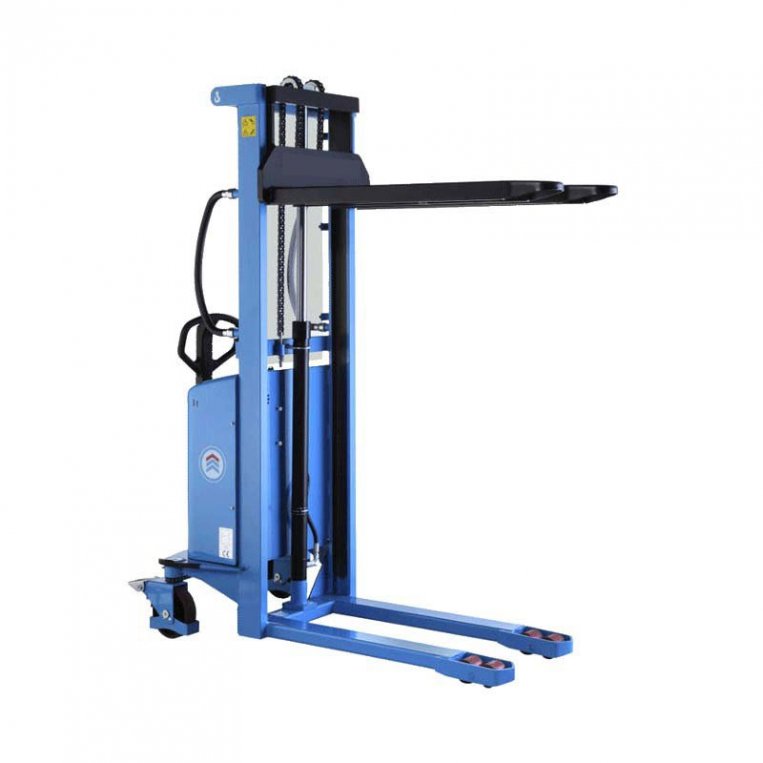 1.5 Ton Yar� Ak�l� �stif Makinas�